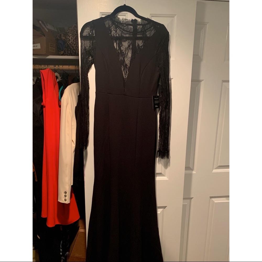 Black lace sleeve dress